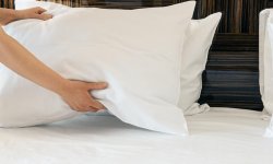 Уход за подушками в домашних условиях