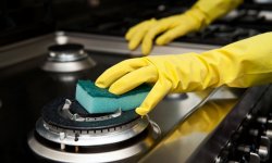 ТОП 5 советов, как очистить решетку газовой плиты