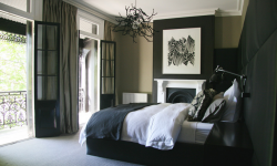 Черный цвет в спальне – дизайн в 2018 году