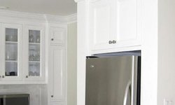 Холодильник в нише на кухне – правила выбора