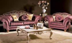 Какую обивку дивана выбрать для большой семьи 