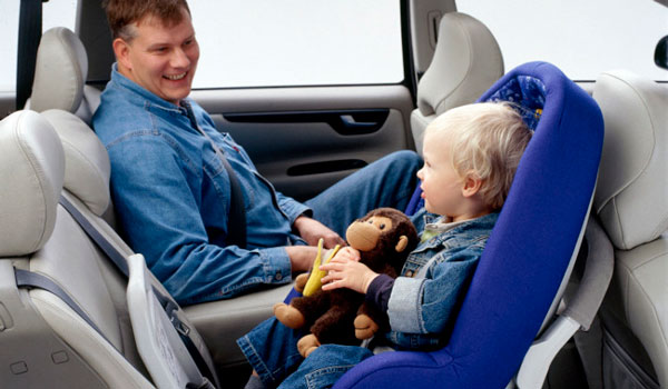 			Разрешена ли перевозка детей на переднем сиденье в 2018 году			